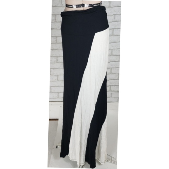Always Black White Color Block Striped Maxi Dress - Picture 3 of 4